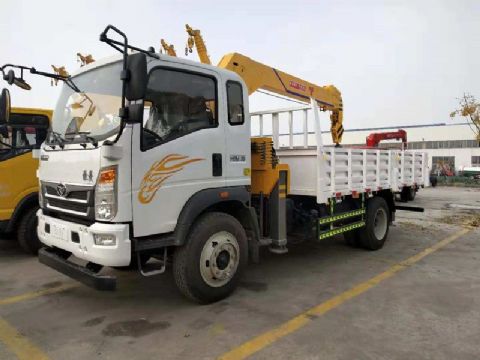 點(diǎn)擊查看詳細(xì)信息<br>標(biāo)題：5噸重汽豪曼隨車(chē)吊 閱讀次數(shù)：2434