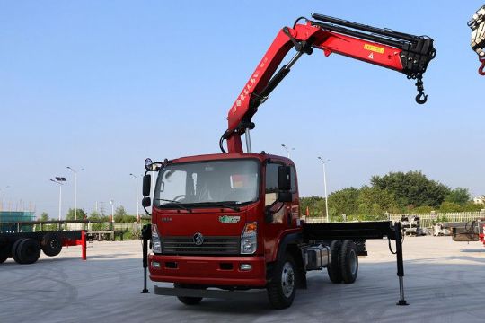 點(diǎn)擊查看詳細(xì)信息<br>標(biāo)題：6.3噸折臂吊 閱讀次數(shù)：3005